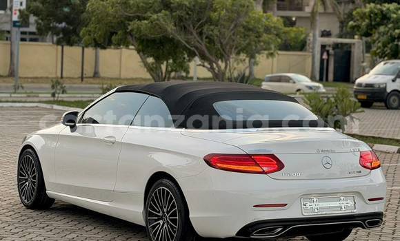 Buy Used Mercedes-Benz C-Classe White Car in Dar es Salaam in Dar es Salaam Buy Used Mercedes-Benz C-Classe White Car in Dar es Salaam in Dar es Salaam