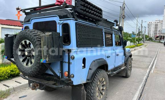 Buy Used Land Rover Defender Blue Car in Dar es Salaam in Dar es Salaam Buy Used Land Rover Defender Blue Car in Dar es Salaam in Dar es Salaam