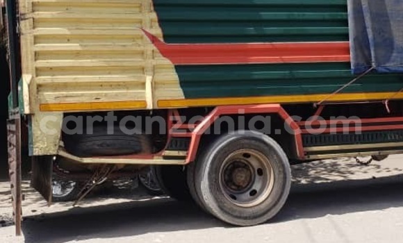 Nunua Ilio tumika Mitsubishi Fuso Fighter Nyingine Lori ndani ya Dar es Salaam nchini Dar es Salaam Nunua Ilio tumika Mitsubishi Fuso Fighter Nyingine Lori ndani ya Dar es Salaam nchini Dar es Salaam