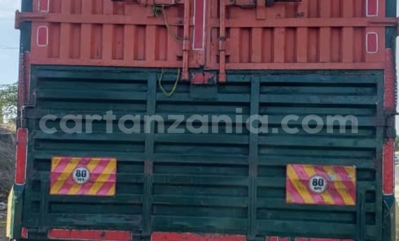 Nunua Ilio tumika Mitsubishi Fuso Fighter Nyingine Lori ndani ya Dar es Salaam nchini Dar es Salaam Nunua Ilio tumika Mitsubishi Fuso Fighter Nyingine Lori ndani ya Dar es Salaam nchini Dar es Salaam