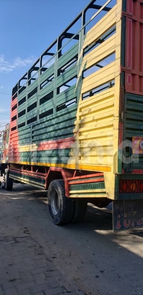 Big with watermark mitsubishi fuso fighter dar es salaam dar es salaam 33589