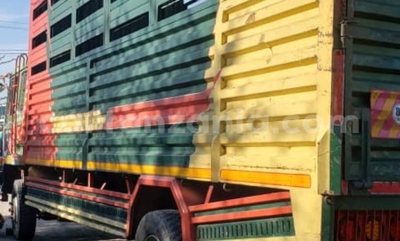Nunua Ilio tumika Mitsubishi Fuso Fighter Nyingine Lori ndani ya Dar es Salaam nchini Dar es Salaam Nunua Ilio tumika Mitsubishi Fuso Fighter Nyingine Lori ndani ya Dar es Salaam nchini Dar es Salaam