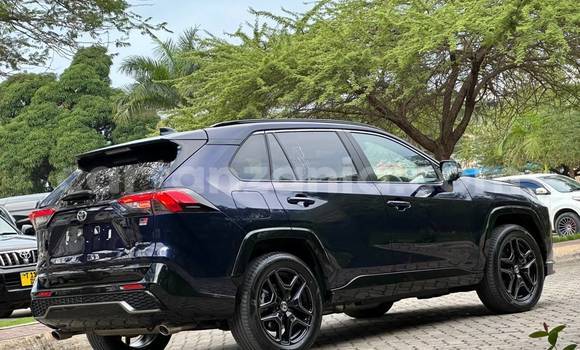 Nunua Imported Toyota RAV4 Bluu Gari ndani ya Dar es Salaam nchini Dar es Salaam Nunua Imported Toyota RAV4 Bluu Gari ndani ya Dar es Salaam nchini Dar es Salaam