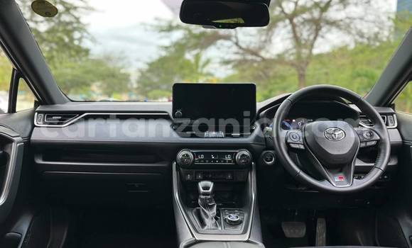 Nunua Imported Toyota RAV4 Bluu Gari ndani ya Dar es Salaam nchini Dar es Salaam Nunua Imported Toyota RAV4 Bluu Gari ndani ya Dar es Salaam nchini Dar es Salaam