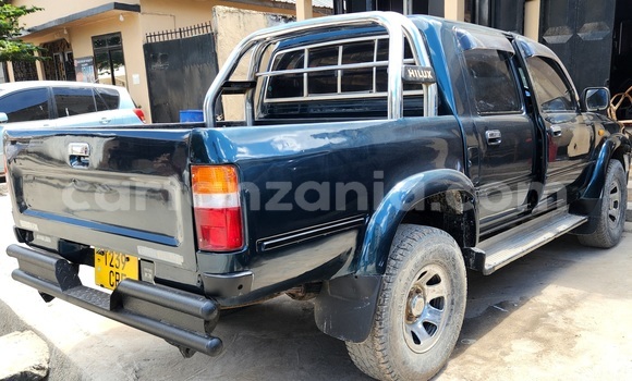 Buy Used Toyota Hilux Green Car in Dar es Salaam in Dar es Salaam Buy Used Toyota Hilux Green Car in Dar es Salaam in Dar es Salaam