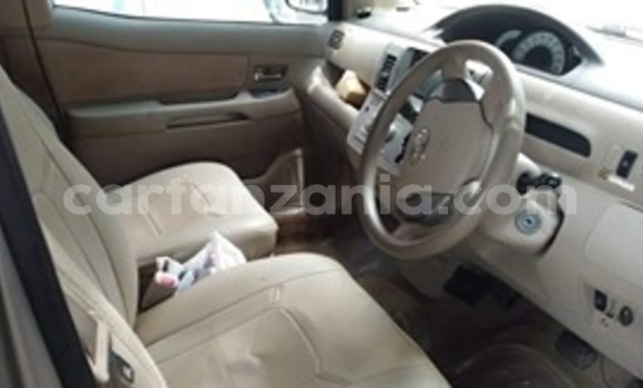 Nunua Ilio tumika Toyota Raum Fedha Gari ndani ya Arusha nchini Arusha Nunua Ilio tumika Toyota Raum Fedha Gari ndani ya Arusha nchini Arusha
