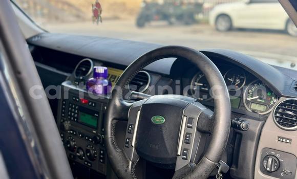 Nunua Imported Land Rover Discovery Nyeusi Gari ndani ya Dar es Salaam nchini Dar es Salaam Nunua Imported Land Rover Discovery Nyeusi Gari ndani ya Dar es Salaam nchini Dar es Salaam