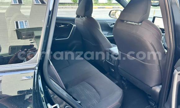 Nunua Imported Toyota RAV4 Nyeusi Gari ndani ya Dar es Salaam nchini Dar es Salaam Nunua Imported Toyota RAV4 Nyeusi Gari ndani ya Dar es Salaam nchini Dar es Salaam
