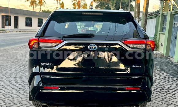 Nunua Imported Toyota RAV4 Nyeusi Gari ndani ya Dar es Salaam nchini Dar es Salaam Nunua Imported Toyota RAV4 Nyeusi Gari ndani ya Dar es Salaam nchini Dar es Salaam