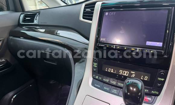 Nunua Imported Toyota Alphard Nyeupe Gari ndani ya Dar es Salaam nchini Dar es Salaam Nunua Imported Toyota Alphard Nyeupe Gari ndani ya Dar es Salaam nchini Dar es Salaam