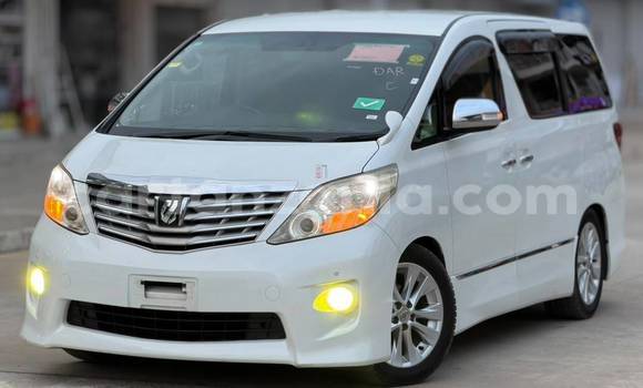 Nunua Imported Toyota Alphard Nyeupe Gari ndani ya Dar es Salaam nchini Dar es Salaam Nunua Imported Toyota Alphard Nyeupe Gari ndani ya Dar es Salaam nchini Dar es Salaam