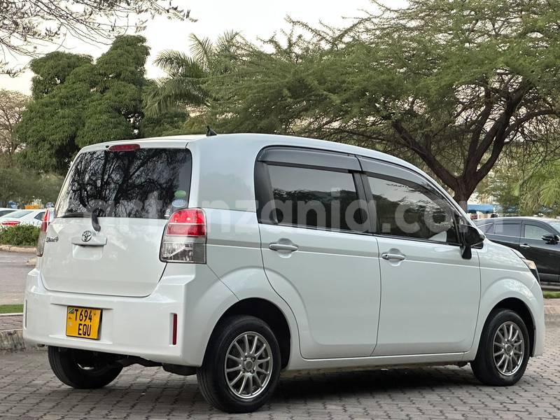 Big with watermark toyota spade dar es salaam dar es salaam 33606