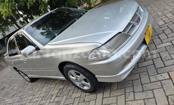 Buy Used Toyota Carina Silver Car in Dar es Salaam in Dar es Salaam