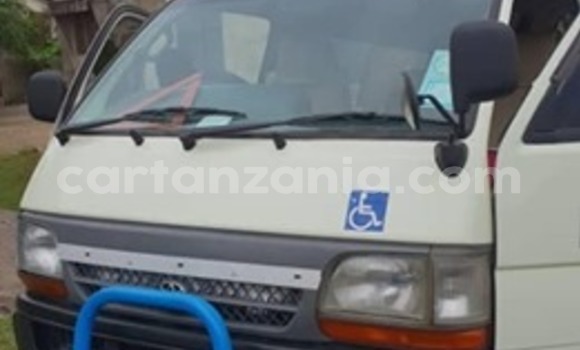 Nunua Ilio tumika Toyota Hiace Nyingine Gari ndani ya Arusha nchini Arusha Nunua Ilio tumika Toyota Hiace Nyingine Gari ndani ya Arusha nchini Arusha