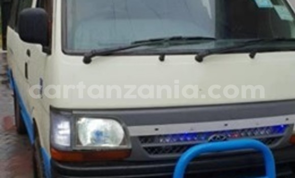 Nunua Ilio tumika Toyota Hiace Nyingine Gari ndani ya Arusha nchini Arusha Nunua Ilio tumika Toyota Hiace Nyingine Gari ndani ya Arusha nchini Arusha