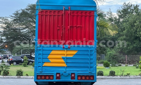 Nunua Imported Mitsubishi Fuso Fighter Nyingine Lori ndani ya Dar es Salaam nchini Dar es Salaam Nunua Imported Mitsubishi Fuso Fighter Nyingine Lori ndani ya Dar es Salaam nchini Dar es Salaam