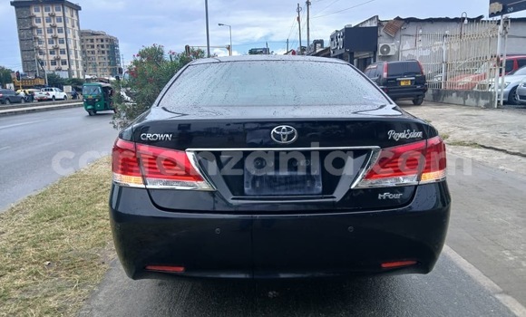 Buy Import Toyota Crown Other Car in Dar es Salaam in Dar es Salaam Buy Import Toyota Crown Other Car in Dar es Salaam in Dar es Salaam