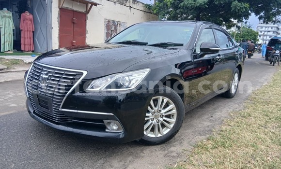 Buy Import Toyota Crown Other Car in Dar es Salaam in Dar es Salaam Buy Import Toyota Crown Other Car in Dar es Salaam in Dar es Salaam