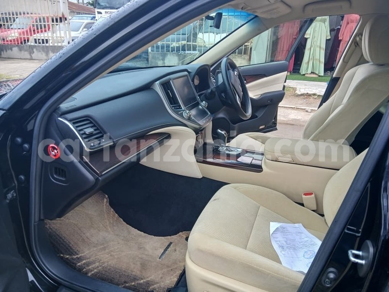 Big with watermark toyota crown dar es salaam dar es salaam 33631