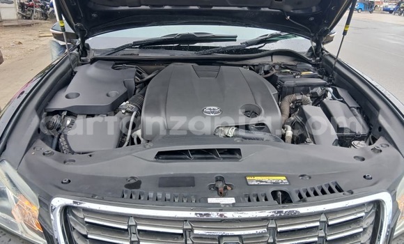 Buy Import Toyota Crown Other Car in Dar es Salaam in Dar es Salaam Buy Import Toyota Crown Other Car in Dar es Salaam in Dar es Salaam