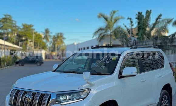 Buy Import Toyota Land Cruiser Prado White Car in Dar es Salaam in Dar es Salaam Buy Import Toyota Land Cruiser Prado White Car in Dar es Salaam in Dar es Salaam
