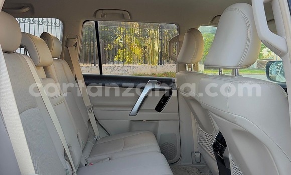 Buy Import Toyota Land Cruiser Prado White Car in Dar es Salaam in Dar es Salaam Buy Import Toyota Land Cruiser Prado White Car in Dar es Salaam in Dar es Salaam