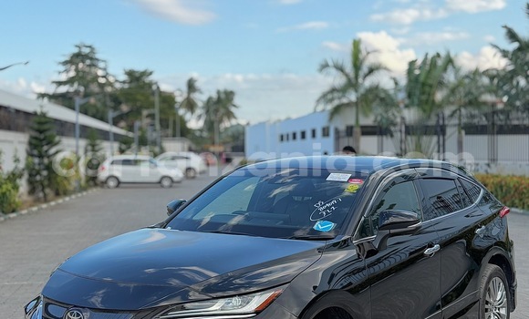 Nunua Imported Toyota Harrier Nyeusi Gari ndani ya Dar es Salaam nchini Dar es Salaam Nunua Imported Toyota Harrier Nyeusi Gari ndani ya Dar es Salaam nchini Dar es Salaam