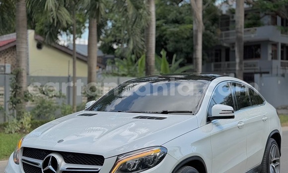 Buy Used Mercedes‒Benz GLE White Car in Dar es Salaam in Dar es Salaam Buy Used Mercedes‒Benz GLE White Car in Dar es Salaam in Dar es Salaam