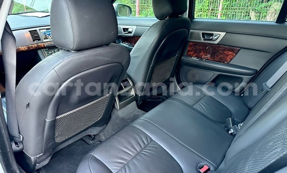 Buy Import Jaguar XF Silver Car in Dar es Salaam in Dar es Salaam Buy Import Jaguar XF Silver Car in Dar es Salaam in Dar es Salaam