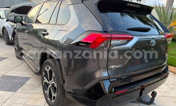 Buy Import Toyota RAV4 Other Car in Dar es Salaam in Dar es Salaam Buy Import Toyota RAV4 Other Car in Dar es Salaam in Dar es Salaam
