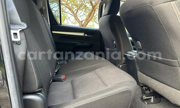 Buy Import Toyota Hilux Black Car in Dar es Salaam in Dar es Salaam Buy Import Toyota Hilux Black Car in Dar es Salaam in Dar es Salaam