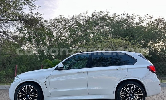 Buy Import BMW X5 White Car in Dar es Salaam in Dar es Salaam Buy Import BMW X5 White Car in Dar es Salaam in Dar es Salaam