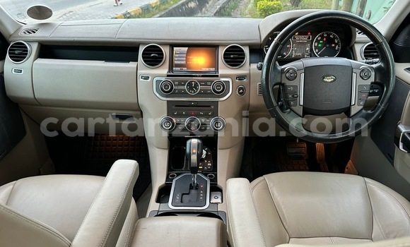 Buy Import Land Rover Discovery Black Car in Dar es Salaam in Dar es Salaam Buy Import Land Rover Discovery Black Car in Dar es Salaam in Dar es Salaam