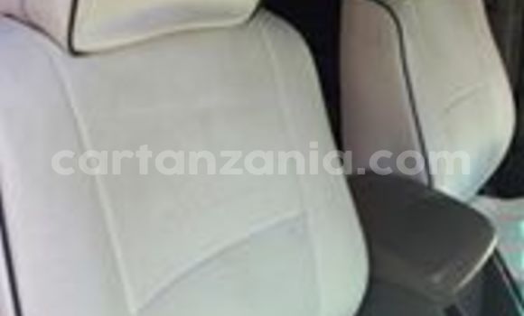 Nunua Ilio tumika Nissan Patrol Bluu Gari ndani ya Dar es Salaam nchini Dar es Salaam Nunua Ilio tumika Nissan Patrol Bluu Gari ndani ya Dar es Salaam nchini Dar es Salaam