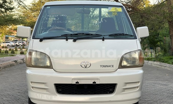 Nunua Imported Toyota Town Ace Nyeupe Gari ndani ya Dar es Salaam nchini Dar es Salaam Nunua Imported Toyota Town Ace Nyeupe Gari ndani ya Dar es Salaam nchini Dar es Salaam