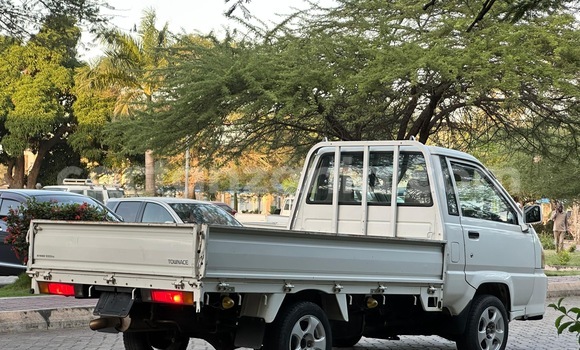 Buy Import Toyota Town Ace White Car in Dar es Salaam in Dar es Salaam Buy Import Toyota Town Ace White Car in Dar es Salaam in Dar es Salaam