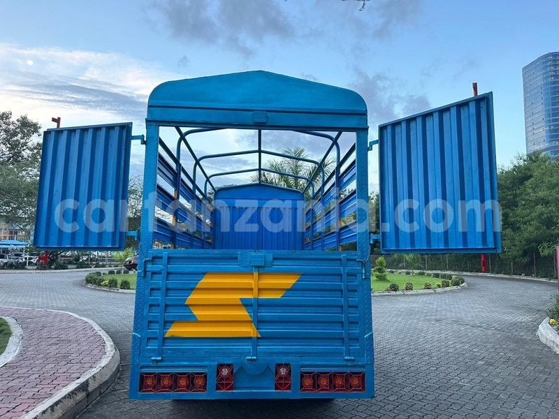 Big with watermark mitsubishi fuso fighter dar es salaam dar es salaam 33654