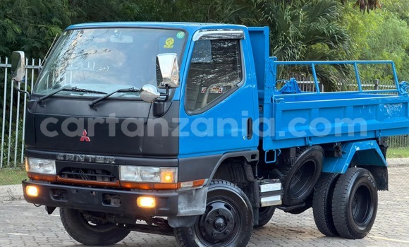 Nunua Imported Mitsubishi Fuso Fighter Bluu Lori ndani ya Dar es Salaam nchini Dar es Salaam Nunua Imported Mitsubishi Fuso Fighter Bluu Lori ndani ya Dar es Salaam nchini Dar es Salaam