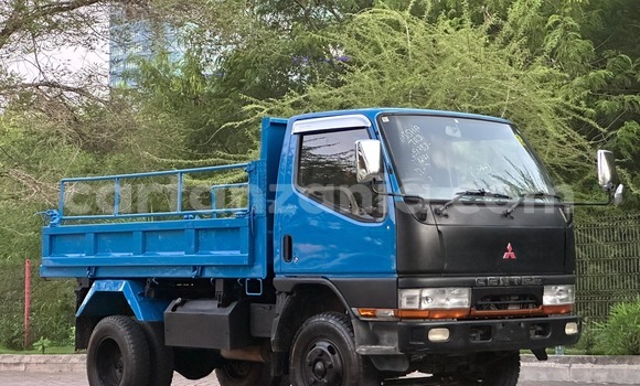 Nunua Imported Mitsubishi Fuso Fighter Bluu Lori ndani ya Dar es Salaam nchini Dar es Salaam Nunua Imported Mitsubishi Fuso Fighter Bluu Lori ndani ya Dar es Salaam nchini Dar es Salaam