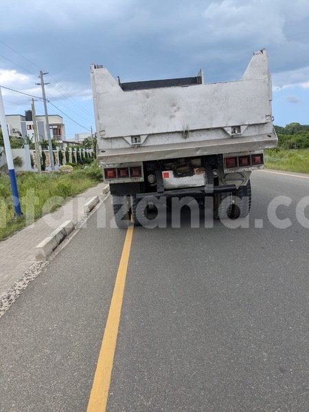 Big with watermark mitsubishi fuso fighter dar es salaam dar es salaam 33656