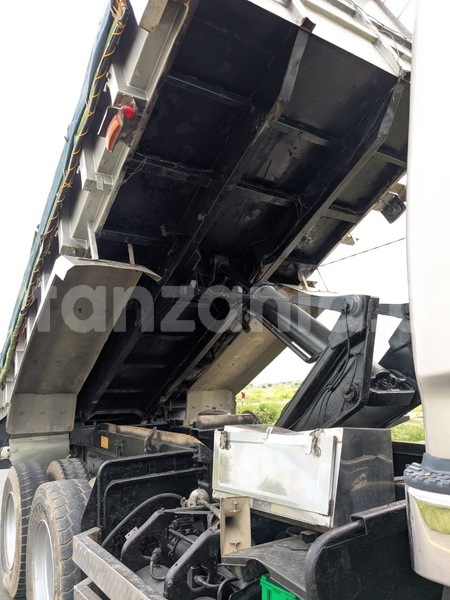 Big with watermark mitsubishi fuso fighter dar es salaam dar es salaam 33656