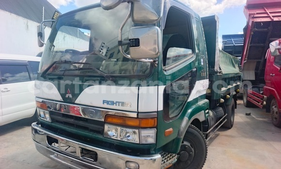 Nunua Imported Mitsubishi Fuso Fighter Kijani Lori ndani ya Dar es Salaam nchini Dar es Salaam Nunua Imported Mitsubishi Fuso Fighter Kijani Lori ndani ya Dar es Salaam nchini Dar es Salaam