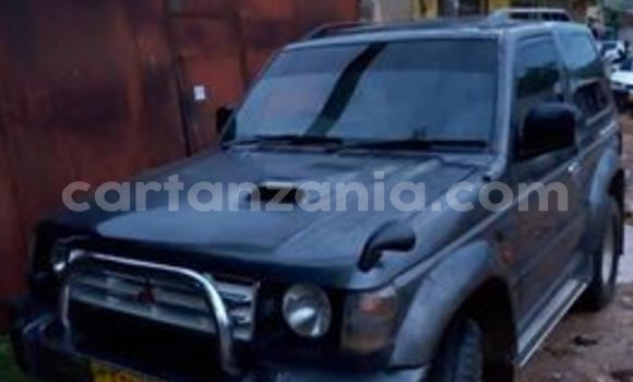 Nunua Ilio tumika Mitsubishi Pajero Nyingine Gari ndani ya Dar es Salaam nchini Dar es Salaam Nunua Ilio tumika Mitsubishi Pajero Nyingine Gari ndani ya Dar es Salaam nchini Dar es Salaam