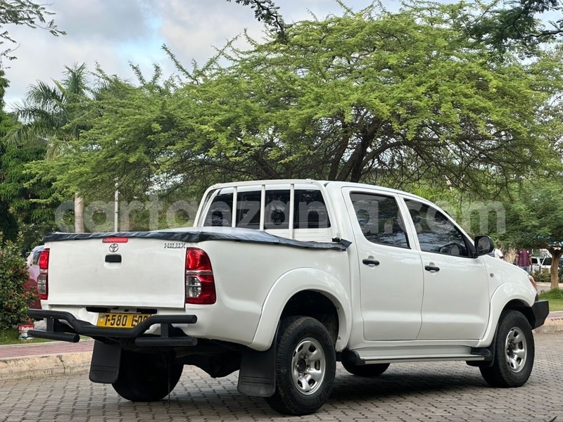 Big with watermark toyota hilux dar es salaam dar es salaam 33669