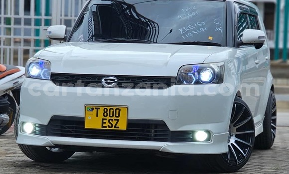 Buy Used Toyota Corolla Rumion White Car in Dar es Salaam in Dar es Salaam