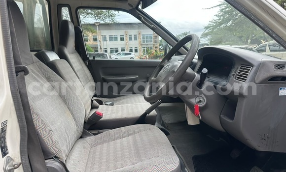 Buy Used Toyota Town Ace White Car in Dar es Salaam in Dar es Salaam Buy Used Toyota Town Ace White Car in Dar es Salaam in Dar es Salaam