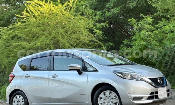 Buy Import Nissan Note Silver Car in Dar es Salaam in Dar es Salaam Buy Import Nissan Note Silver Car in Dar es Salaam in Dar es Salaam