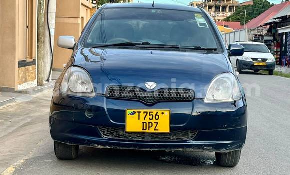 Buy Used Toyota Vitz Blue Car in Dar es Salaam in Dar es Salaam
