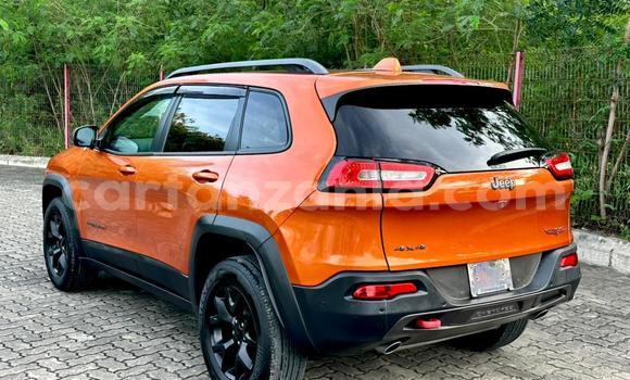 Nunua Imported Jeep Grand Cherokee Nyingine Gari ndani ya Dar es Salaam nchini Dar es Salaam Nunua Imported Jeep Grand Cherokee Nyingine Gari ndani ya Dar es Salaam nchini Dar es Salaam