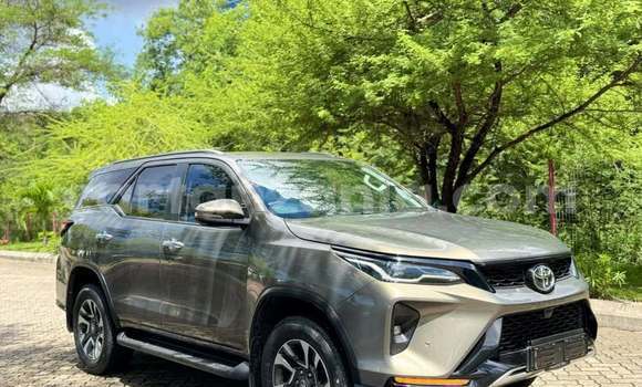 Buy Import Toyota Fortuner Other Car in Dar es Salaam in Dar es Salaam Buy Import Toyota Fortuner Other Car in Dar es Salaam in Dar es Salaam